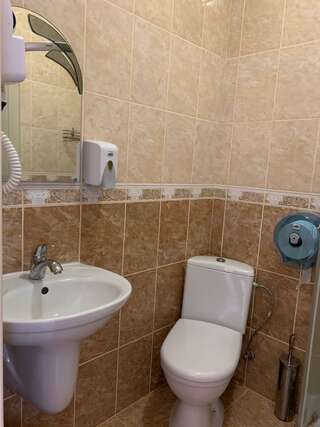 Гостиница Акрополь Николаевка 4Х МЕСТНЫЙ НОМЕР-2