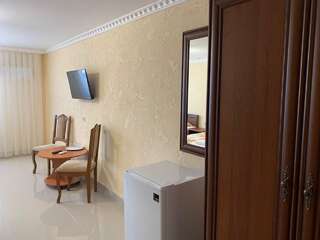 Гостиница Акрополь Николаевка 4ЭТ НОМЕРА БЕЗ БАЛКОНА-7